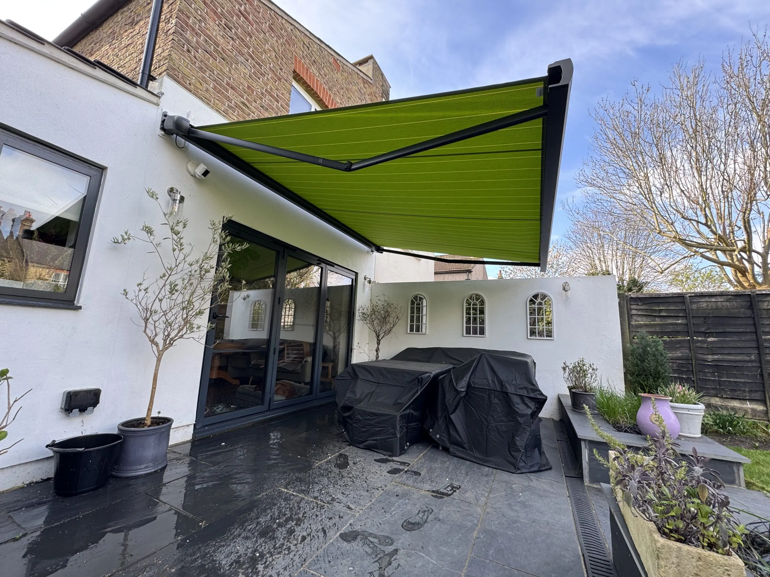 Markilux 770 Tracfix Awning, Case Study Wimbledon, London