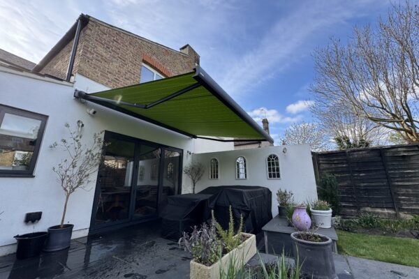 Markilux 770 Tracfix Awning, Case Study Wimbledon, London