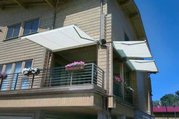 Markilux 930 Awnings over balcony