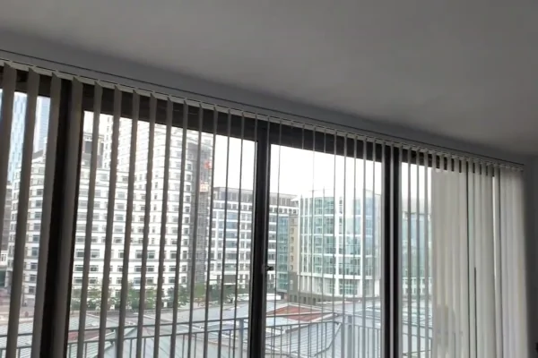 Electric Vertical Blinds Feature