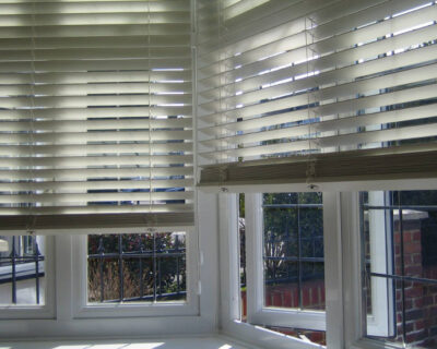 Electric Wood Venetian Blinds Featured Image