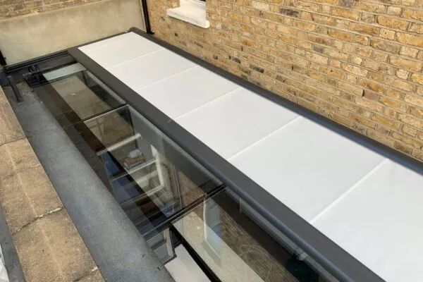 Markilux 8800 - Over glass Narrow