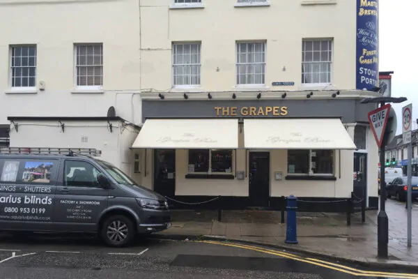 Pubs & Clubs Awnings - Gallery Image 2