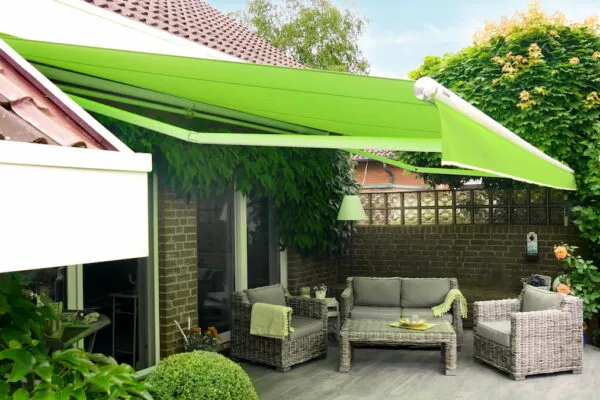 Markilux 1710 bright green over patio