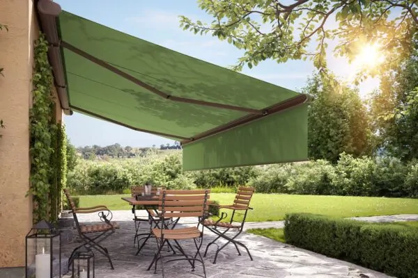 awning-mx-5010 with ShadePlus