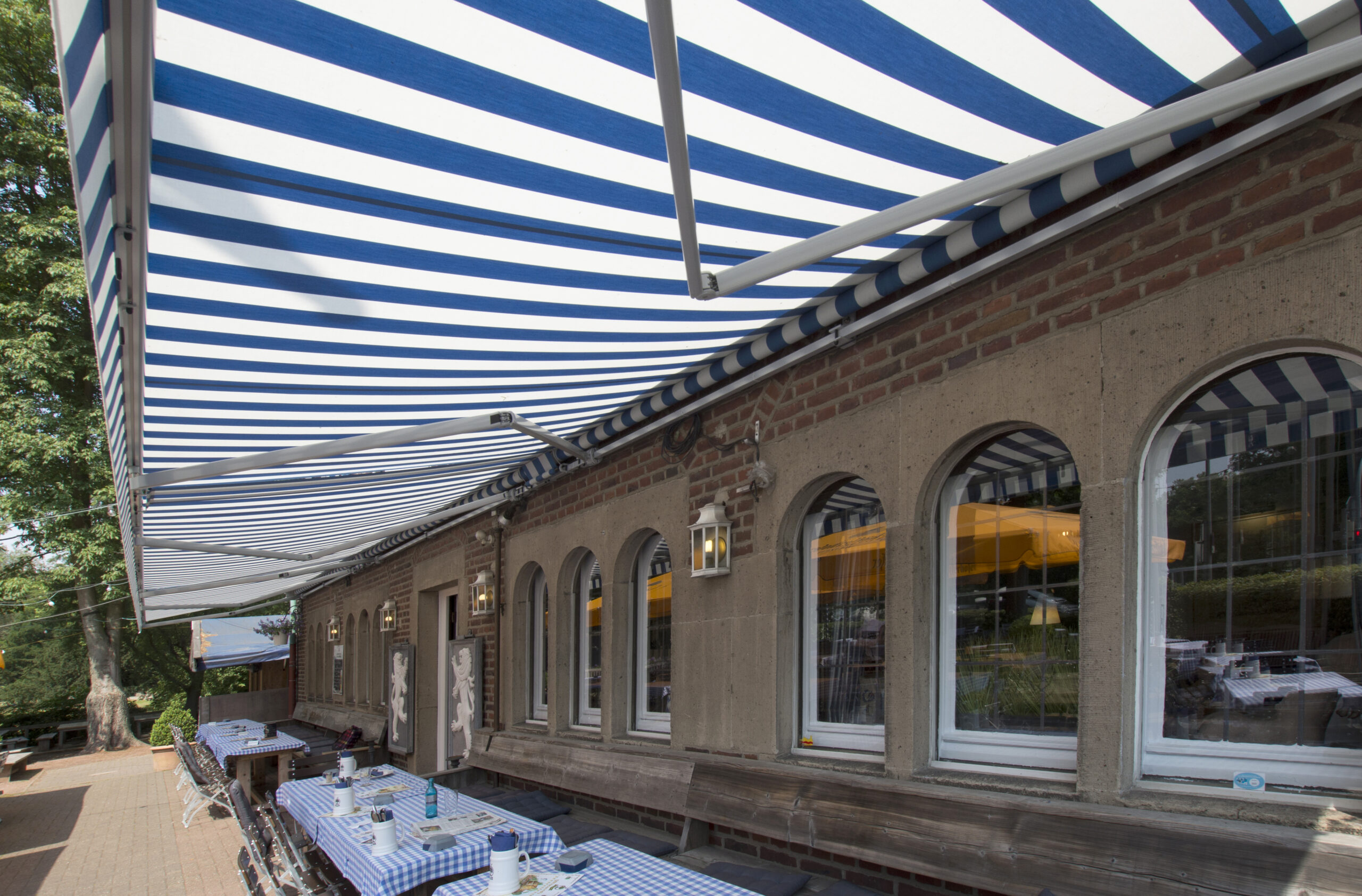 Shop Awning Hero