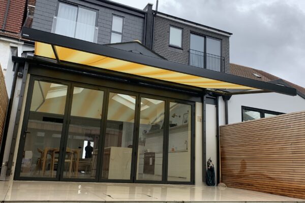 striped yellow markilux 970 awning